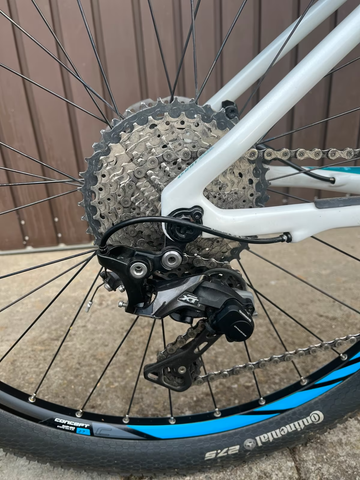 Używany Focus Elite Donna 2018 Mountainbike — zdjęcie 6 z 8
