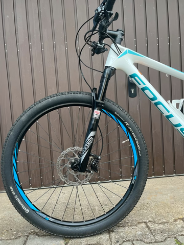 Używany Focus Elite Donna 2018 Mountainbike — zdjęcie 4 z 8