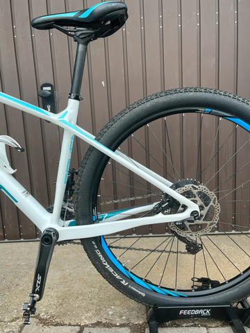Używany Focus Elite Donna 2018 Mountainbike — zdjęcie 5 z 8
