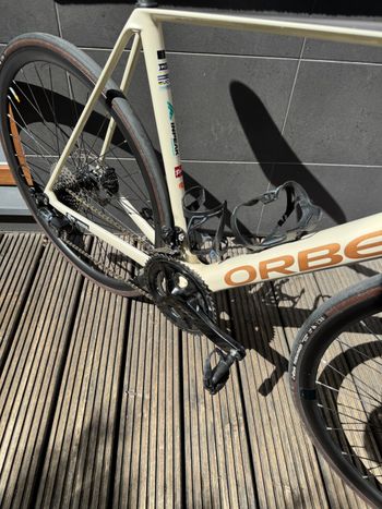 Used Orbea ORCA M30 2024 2024 Road & Gravel, White — image 2 of 5