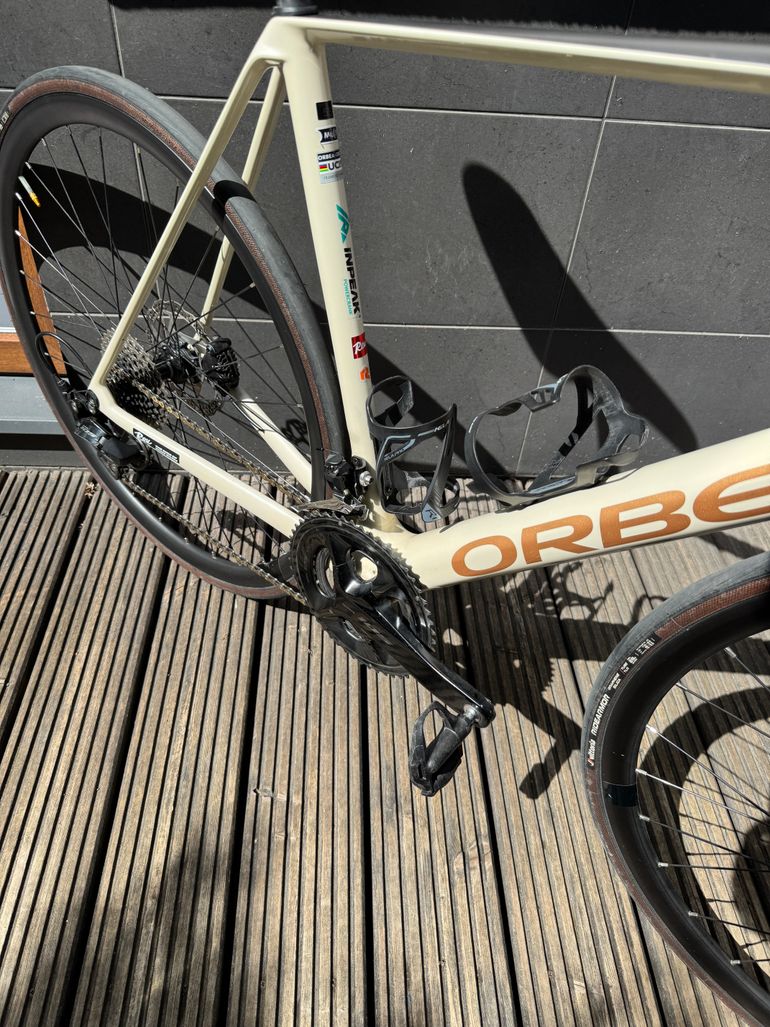 Used Orbea ORCA M30 2024 2024 Road & Gravel, White — image 2 of 5