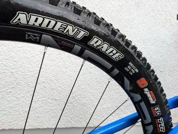 Używany Stevens Jura 2020 2020 Mountainbike — zdjęcie 7 z 9