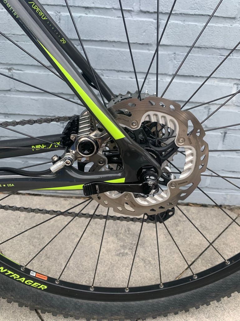 Used Trek Superfly 9.6 2016 2016 Mountainbike, Black, 27.5, 29 — image 8 of 9