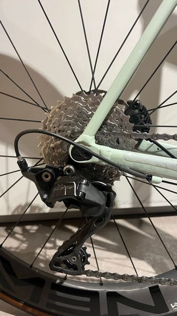 Brugt Canyon Endurace Shimano 105 2024 Road & Gravel — billede 3 af 7