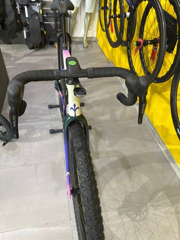 Used Wilier Rave Shimano GRX Di2 2027 Road & Gravel, Purple — image 6 of 7