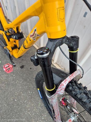 Brugt Commencal T.E.M.P.O. OHLINS EDITION 2022 Frameset 2022 Mountainbike — billede 2 af 3