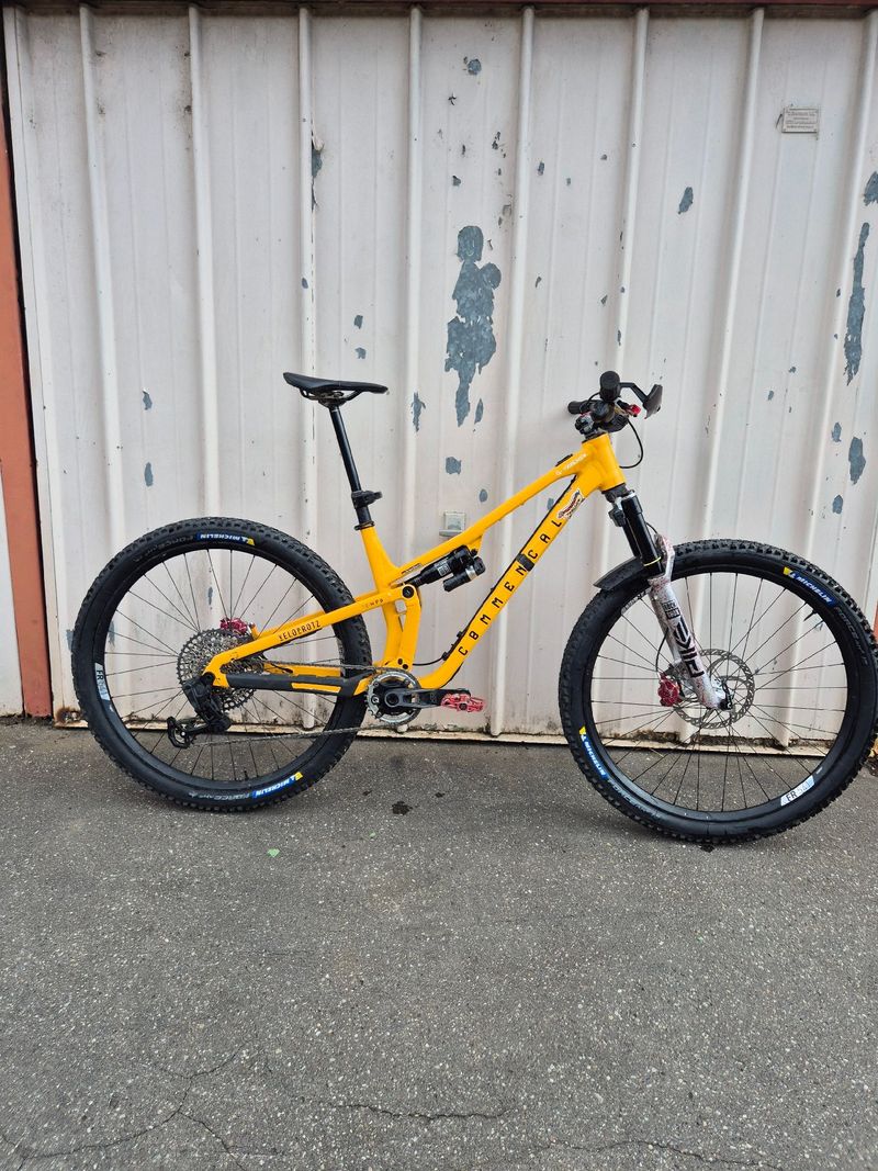 Used Commencal T.E.M.P.O. OHLINS EDITION 2022 Frameset 2022 MTB