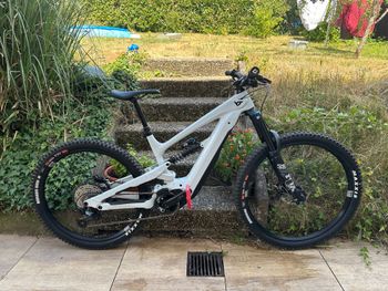 Used YT Custom Shimano SLX 2024 MTB