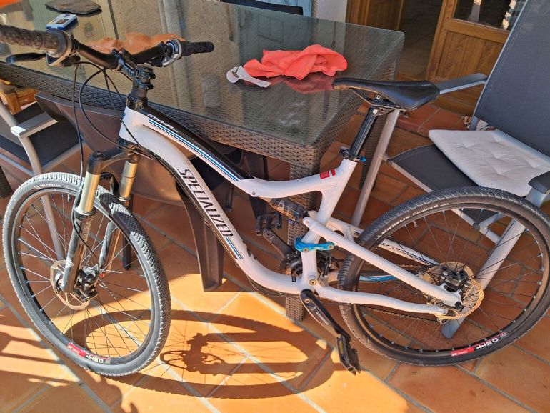 Used Specialized Myka Shimano Dura Ace 2014 Mountainbike, White — image 2 of 5