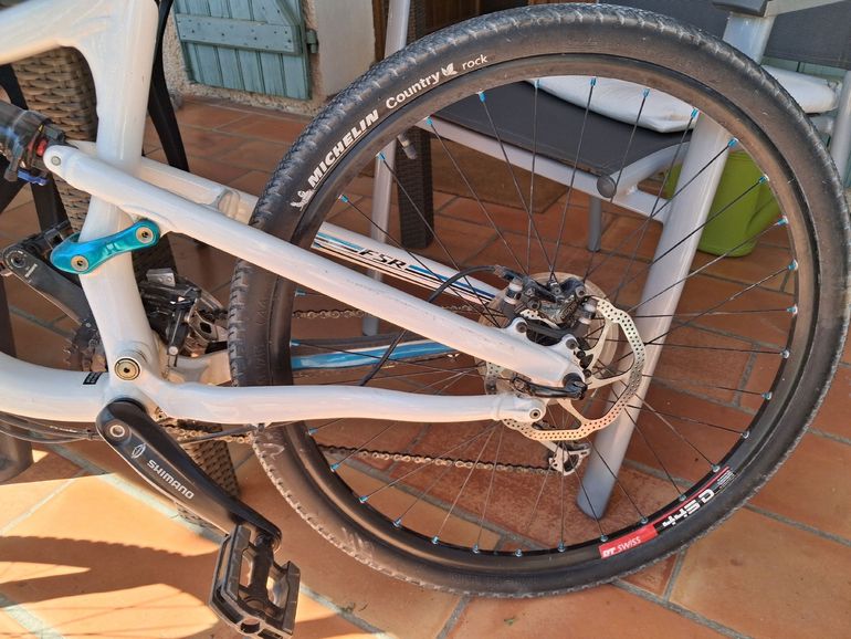 Used Specialized Myka Shimano Dura Ace 2014 Mountainbike, White — image 3 of 5