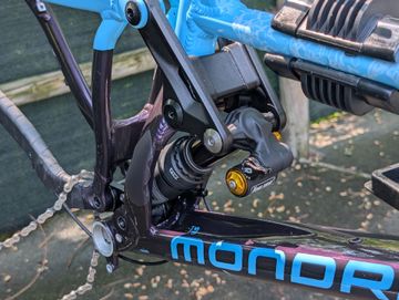 Used Mondraker FOXY R 2023 Frameset 2023 Mountainbike, Purple, 29 — image 12 of 13