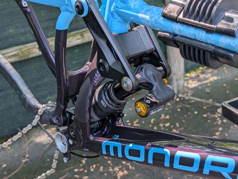 Used Mondraker FOXY R 2023 Frameset 2023 Mountainbike, Purple, 29 — image 12 of 13