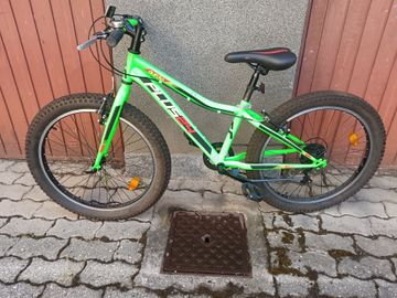 Used Aurelia Custom Shimano Ultegra 2022 Youth, Green — image 3 of 7