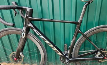 Używany Scott Addict RC Ultimate 2023 Frameset 2023 Road & Gravel — zdjęcie 11 z 18
