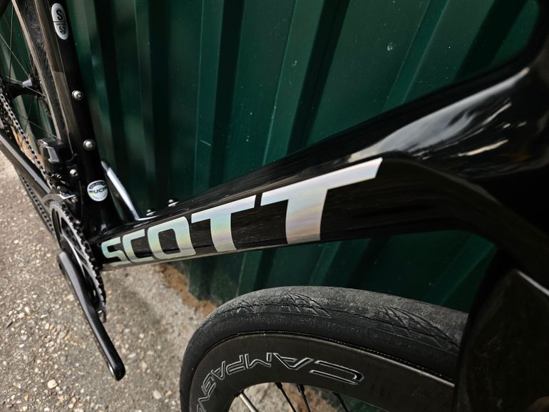 Używany Scott Addict RC Ultimate 2023 Frameset 2023 Road & Gravel — zdjęcie 4 z 18
