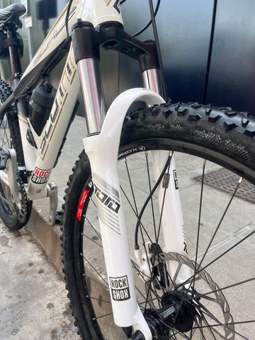Used Scott Scale S40 2010 Mountainbike, White — image 3 of 9