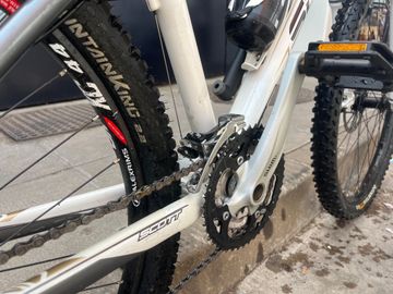 Used Scott Scale S40 2010 Mountainbike, White — image 2 of 9
