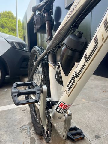 Used Scott Scale S40 2010 Mountainbike, White — image 5 of 9