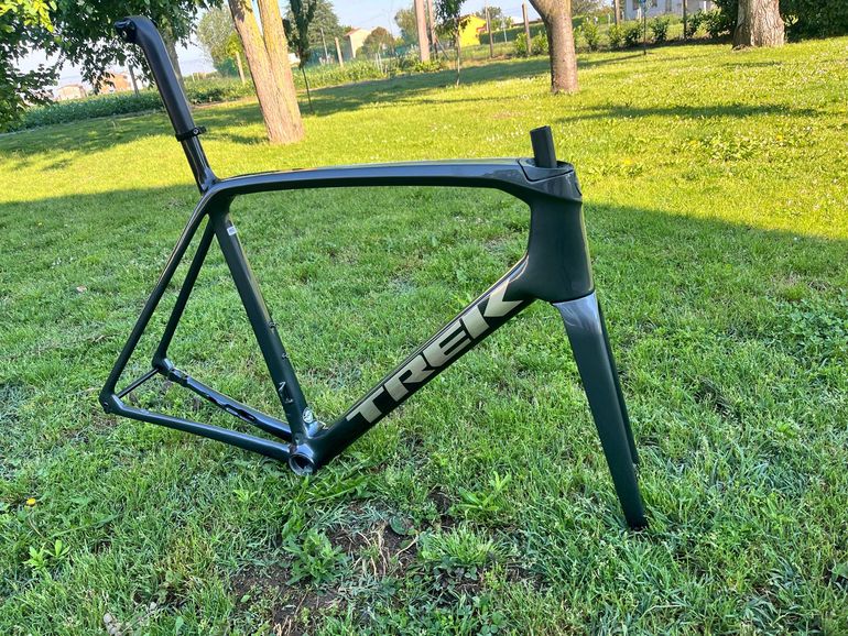 Brugt Trek Émonda SL 6 2024 Frameset 2024 Road & Gravel — billede 4 af 6