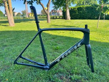 Używany Trek Émonda SL 6 2024 Frameset 2024 Road & Gravel — zdjęcie 1 z 6