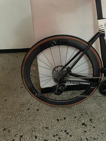 Gebrauchtes Colnago V5Rs SRAM Rival eTap AXS 2025 Road & Gravel, Schwarz — Bild 4 von 4