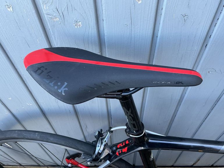 Used Focus Izalco Shimano Dura Ace Di2 2016 Road & Gravel, Red — image 4 of 13