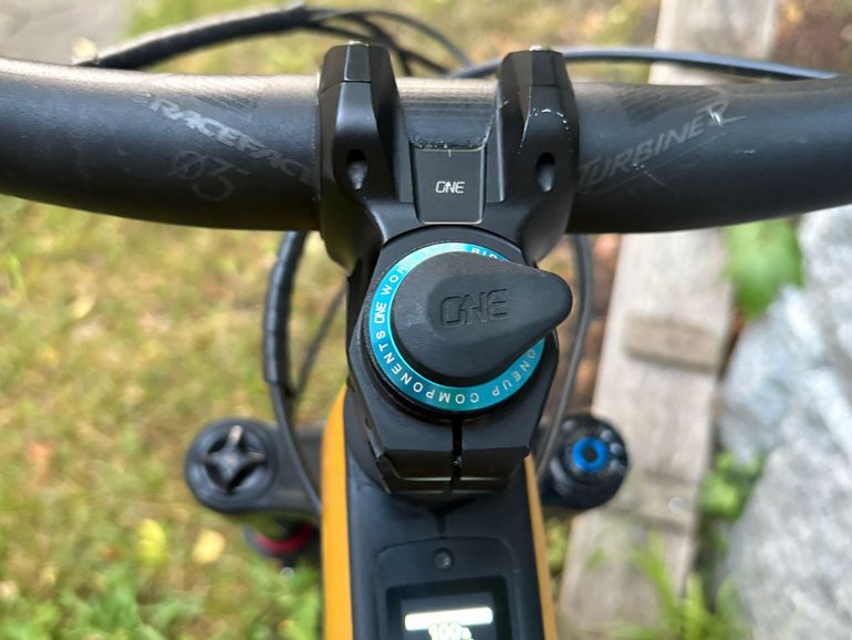 Brugt Trek Fuel EXe 9.8 2023 2023 Mountainbike — billede 4 af 14