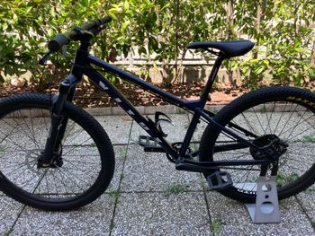 Gebrauchtes Vitus Nucleus 26 2022 2022 Mountainbike, Blau — Bild 9 von 16