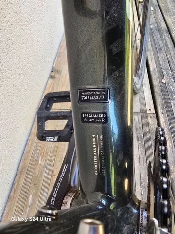 Used Specialized Diverge Elite E5 2023 2023 Road & Gravel, Green — image 2 of 4