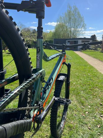 Used Scott Genius 930 2019 2019 Mountainbike, Green — image 6 of 12