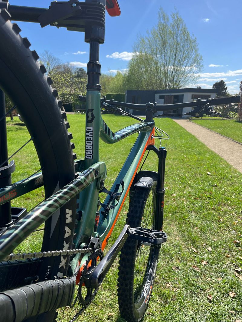 Used Scott Genius 930 2019 2019 Mountainbike, Green — image 6 of 12