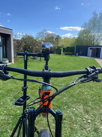 Used Scott Genius 930 2019 2019 Mountainbike, Green — image 12 of 12