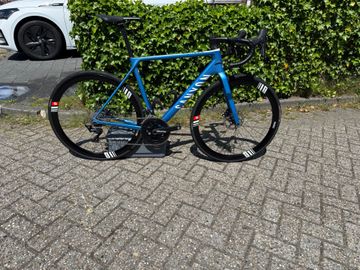 Brugt Canyon Ultimate CF SL Disc 7.0 2020 2020 Road & Gravel — billede 1 af 9