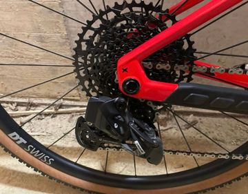 Used BMC URS TWO 2024 2024 Road & Gravel, Red — image 2 of 3