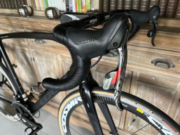 Tweedehands Look 695 SRAM Red eTap 2014 Road & Gravel — afbeelding 2 van 42