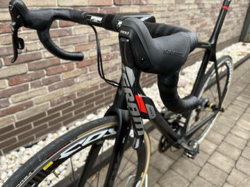 Tweedehands Look 695 SRAM Red eTap 2014 Road & Gravel — afbeelding 37 van 42
