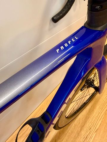 Giant Propel Advanced Pro 1 2026 2026 Road & Gravel usato, Blu — immagine 8 di 22