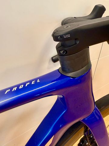 Giant Propel Advanced Pro 1 2026 2026 Road & Gravel usato, Blu — immagine 13 di 22