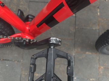Used Trek Marlin 7 2021 2021 Mountainbike, Red, 27.5, 29 — image 10 of 14