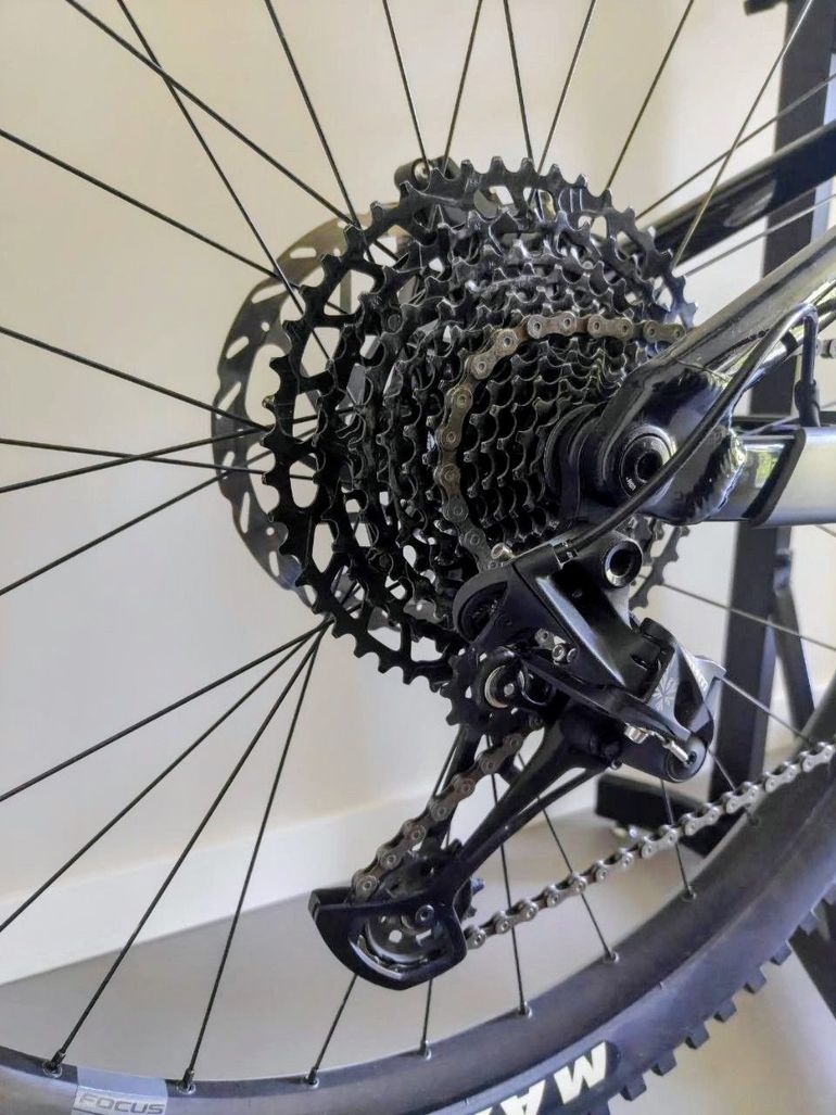 Gebrauchtes Focus JAM 8.8 2022 2022 Mountainbike, Schwarz, 29 — Bild 6 von 6