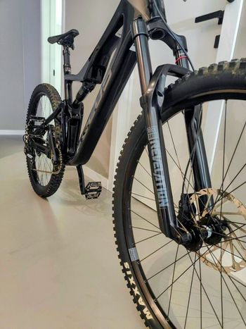 Gebrauchtes Focus JAM 8.8 2022 2022 Mountainbike, Schwarz, 29 — Bild 2 von 6