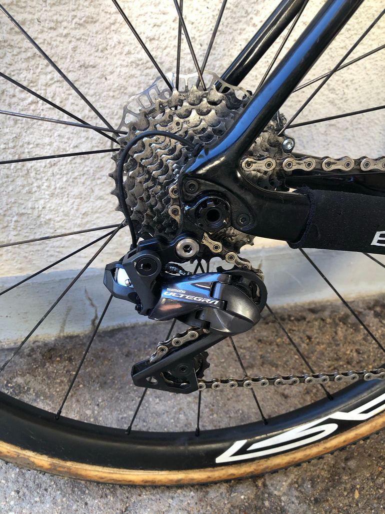 Used HB Custom Shimano Ultegra Di2 2019 Road & Gravel, Blue — image 3 of 7