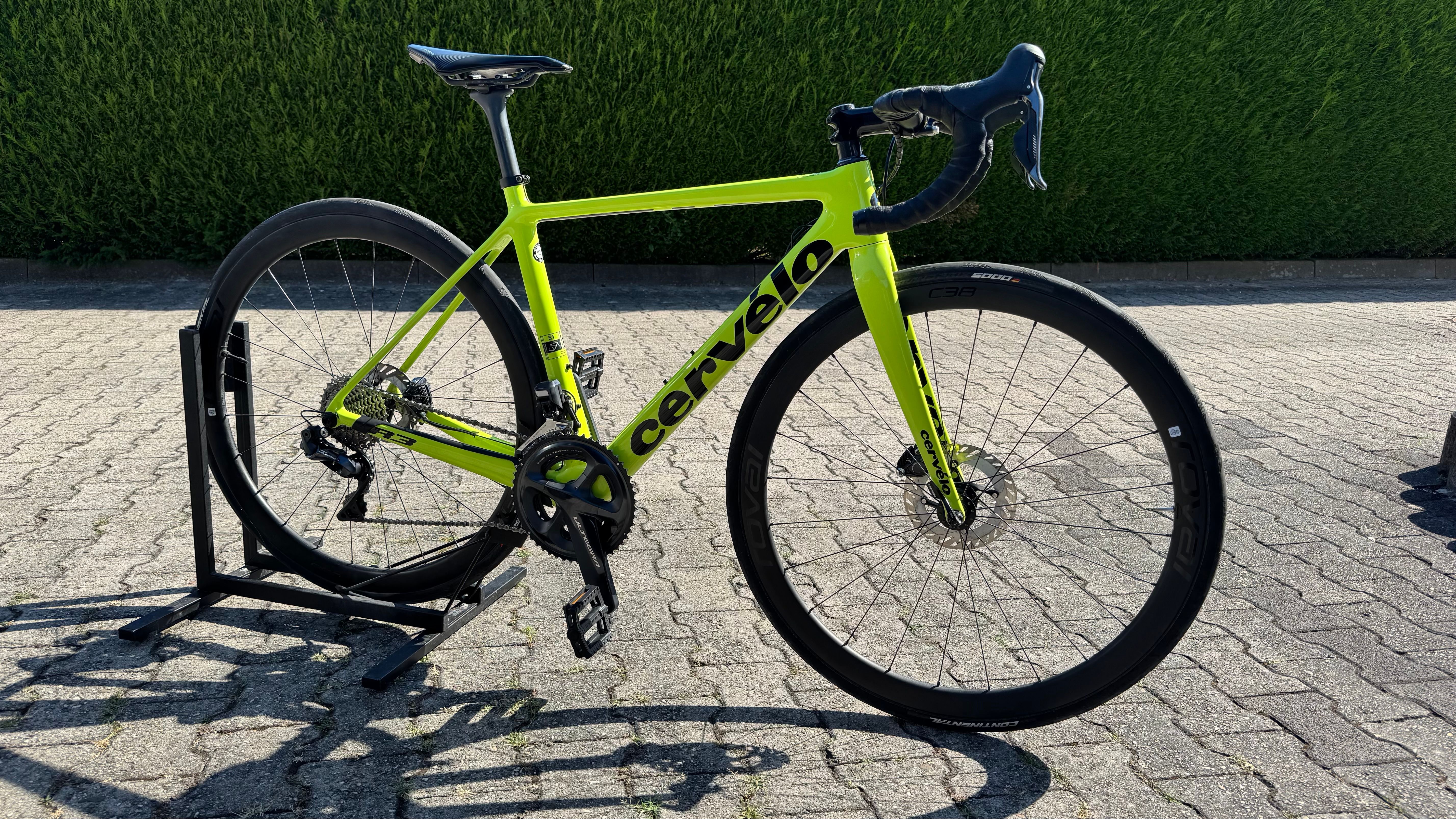 Cervélo R3 Ultegra Di2 Disc 2019 | buycycle