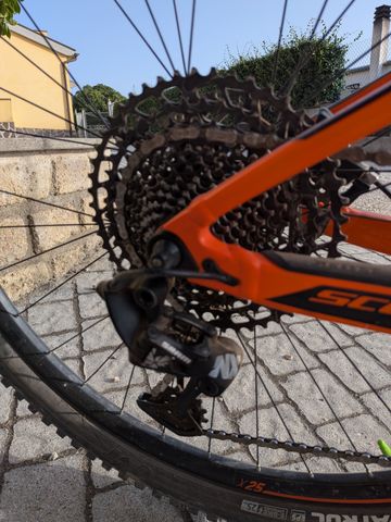 Used Scott Spark 950 2019 2019 Mountainbike, Orange, 29 — image 5 of 6
