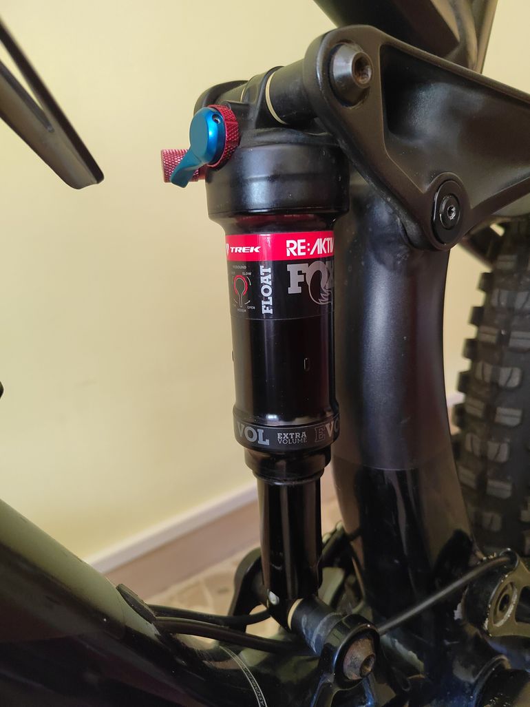 Brugt Trek Top Fuel 8 2022 2022 Mountainbike — billede 7 af 11