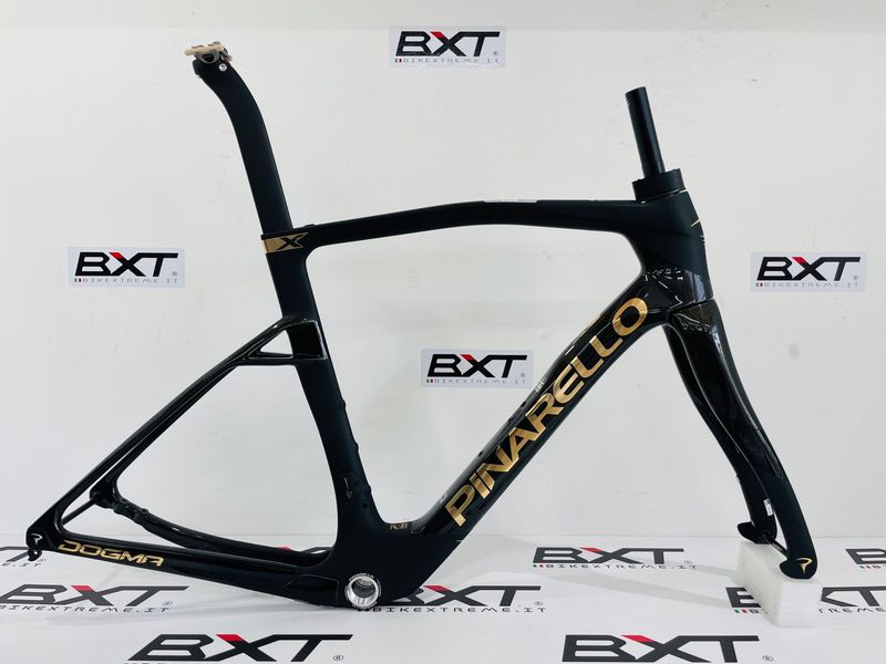 Pinarello DOGMA X My27 Etna Lucente Frameset 2027 Road & Gravel usato