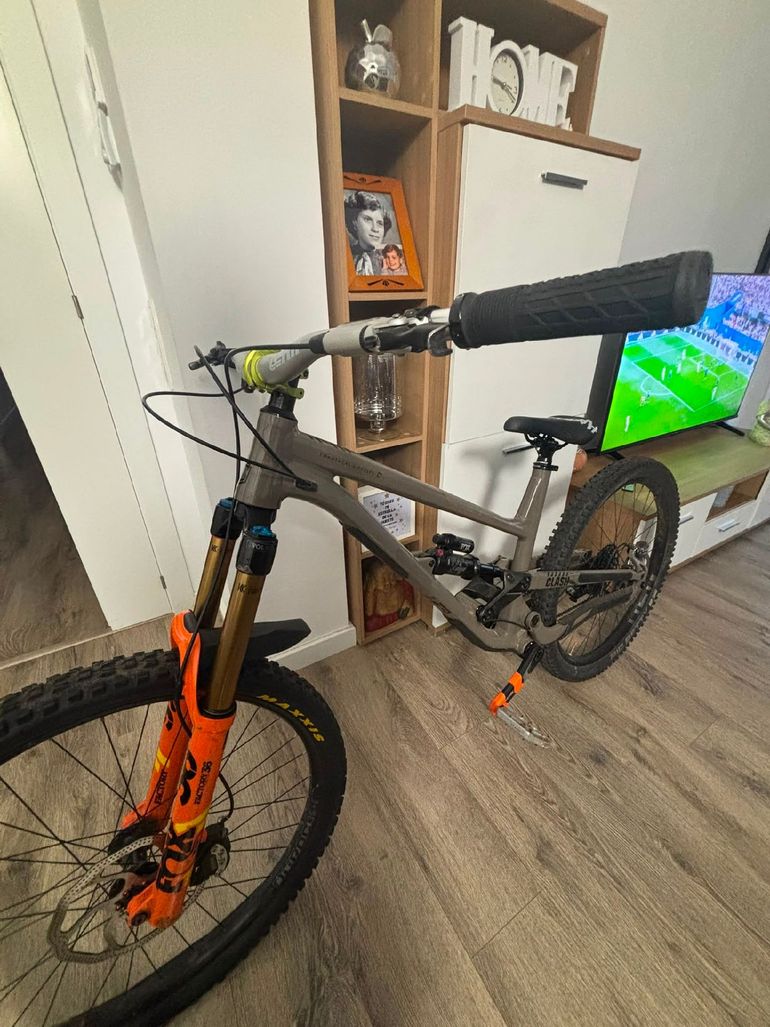 Brugt Commencal CLASH RACE 2021 2021 Mountainbike — billede 3 af 10