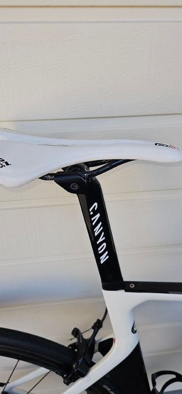 Brugt Canyon Aeroad CF SLX 9.0 Di2 2019 2019 Road & Gravel — billede 2 af 17