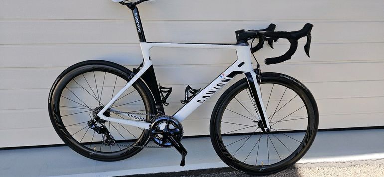 Brugt Canyon Aeroad CF SLX 9.0 Di2 2019 2019 Road & Gravel — billede 15 af 17