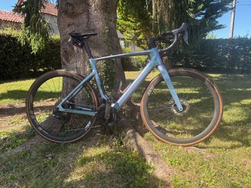 Used Scott Solace eRIDE 10 2025 2025 Road & Gravel, Blue — image 4 of 4